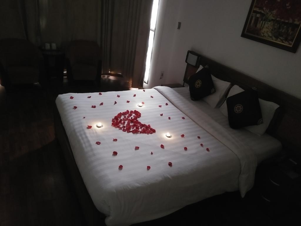 Hanoi Little Center Hotel Ngoại thất bức ảnh