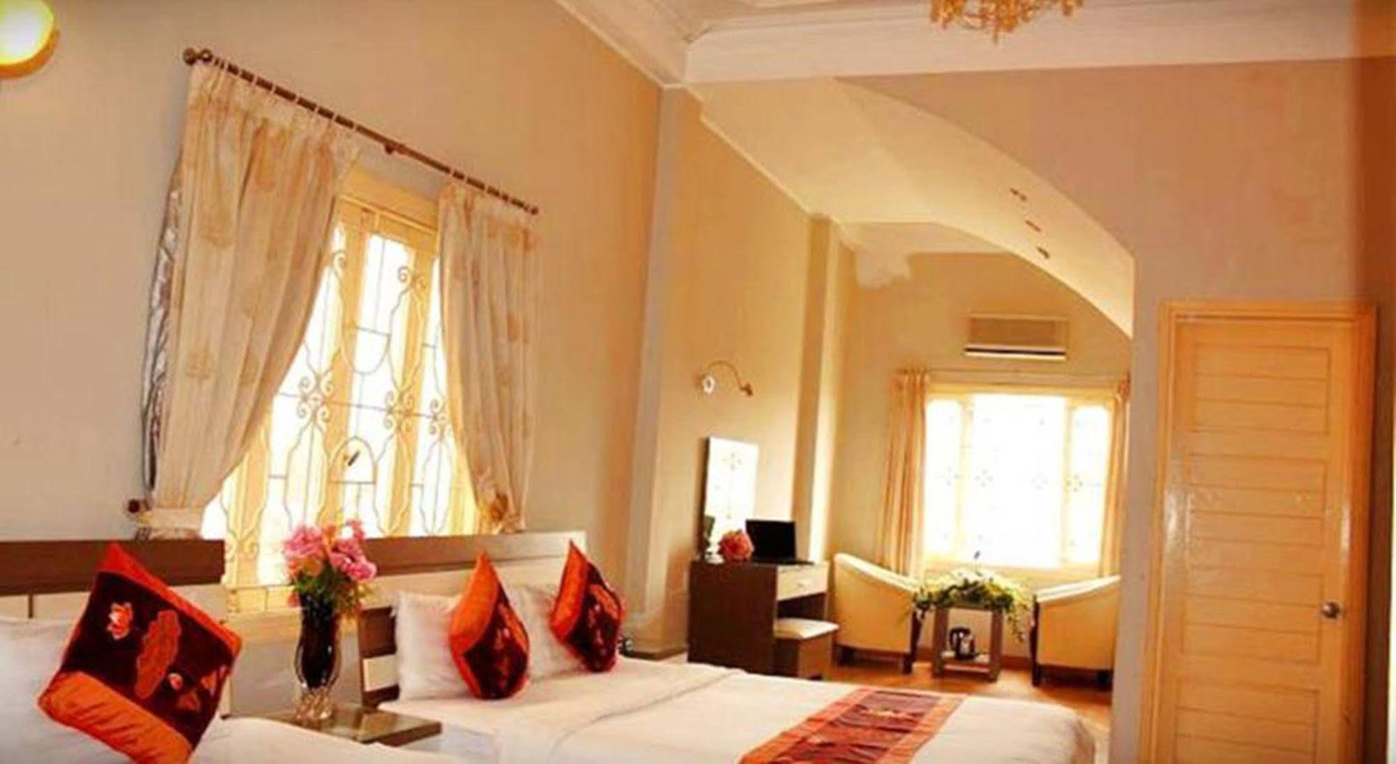 Hanoi Little Center Hotel Ngoại thất bức ảnh
